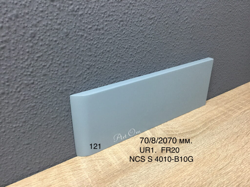 plintus-vlagostoykiy-mdf-krasheniy-121