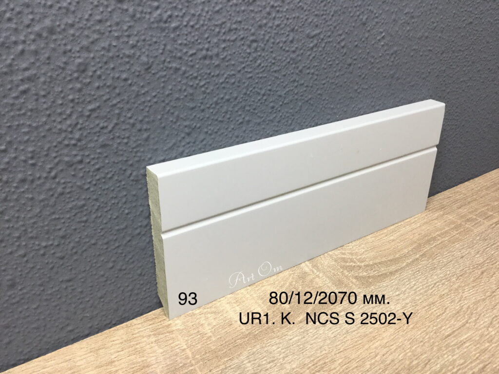 plintus-vlagostoykiy-mdf-krasheniy-93
